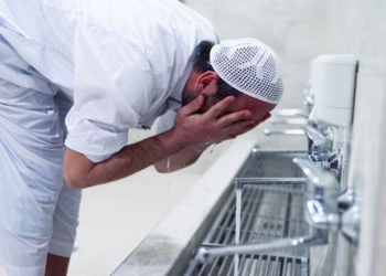 6 Perkara Wajib dalam Berwudu yang Penting Diketahui