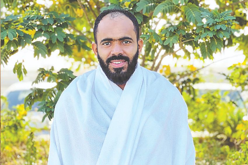 Alawi Akhirnya Sampai ke Tanah Suci: Pergi Haji Jalan Kaki Ditempuh 1 Tahun 17 Hari