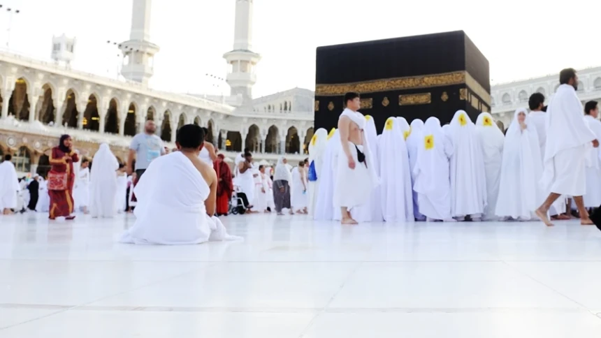 Fiqih Haji Lansia: Hukum Tawaf Ifadah dengan Skuter Listrik 