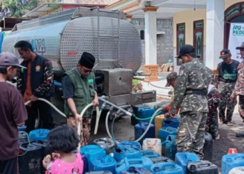 Gerak Cepat NU Peduli Pasuruan Salurkan 12 Ribu Liter Air Bersih kepada Masyarakat