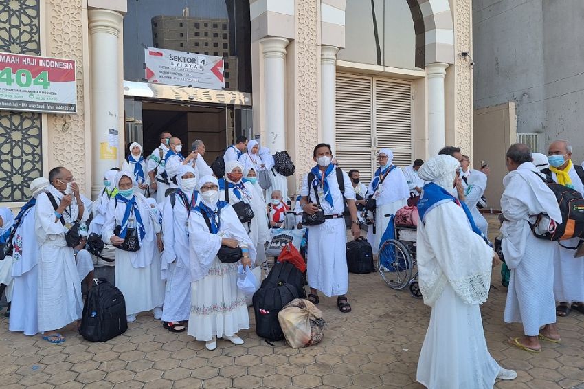 Hari Ini, Jemaah Haji Mulai Diberangkatkan ke Arafah