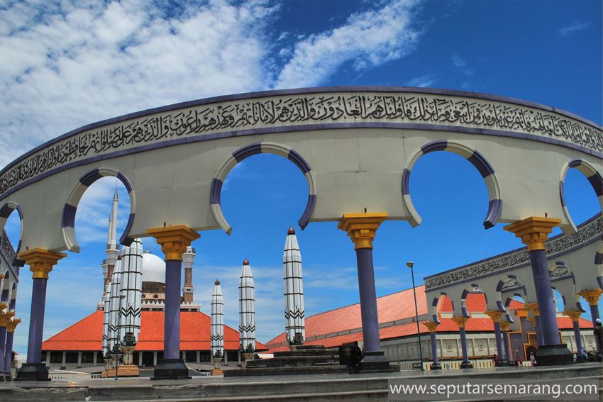 Jadwal Sholat untuk Wilayah Kota Semarang dan Sekitarnya Senin 19 Juni 2023