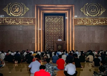 Khutbah Jumat: Kurban Bentuk Kepasrahan Total pada Allah