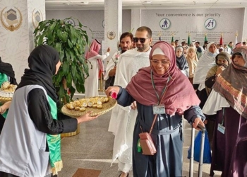 Pakistan Kirim 40 Orang Petugas Perempuan dalam Misi Haji