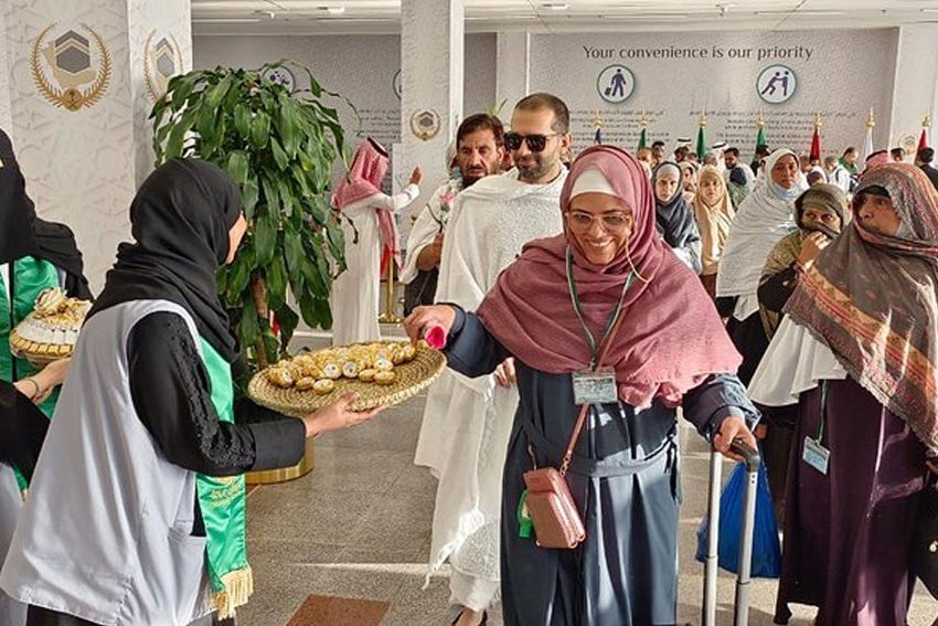 Pakistan Kirim 40 Orang Petugas Perempuan dalam Misi Haji