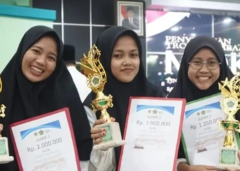 Pemenang MQK Jatim 2023 Terima Hadiah: Terima Kasih Penyelenggara