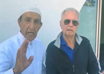 Pria Australia Masuk Islam setelah Mengeluhkan Suara Bising dari Masjid