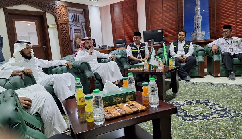 Sejarah! Media Center Masjid Nabawi dan MCH PPIH Daker Madinah Jalin Kerja Sama