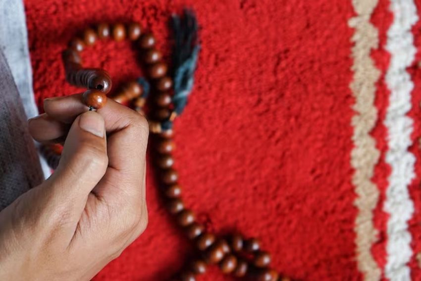 Selawat Annuruz Zati Pahalanya Bernilai 1000 Kali