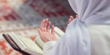Wajib Bersabar Menunggu Terkabulnya Doa, Begini Penjelasannya