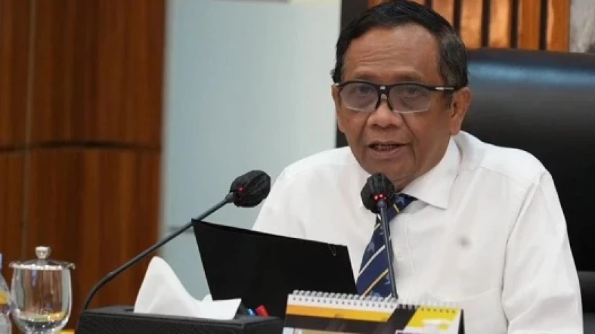 4 Tanggapan Mahfud MD soal Penetapan Tersangka Kabasarnas oleh KPK | NU Online