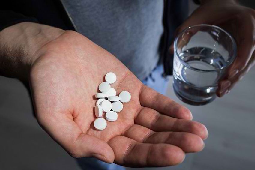 Doa Saat Minum Obat agar Tidak Menjadi Racun
