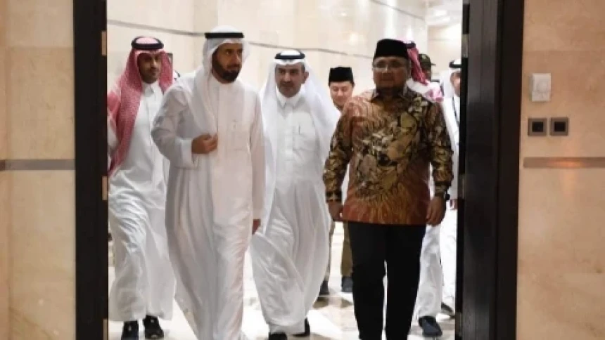 Menag Sampaikan Problem Layanan Armina 1444 H saat Bertemu Menteri Haji Arab Saudi