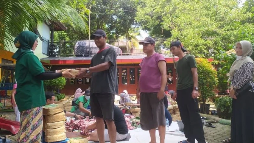 Program Kurban NU Care-LAZISNU Bahagiakan Dhuafa di Dalam dan Luar Negeri