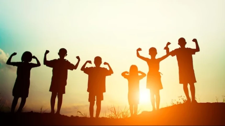 Wajibkah Merawat dan Menjaga Anak Yatim yang Kaya? | NU Online