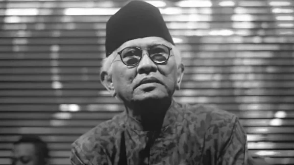 Doa Khusus Kemerdekaan yang Pernah Ditulis Gus Mus | NU Online