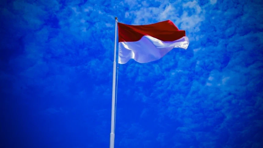 Hormat Sang Merah Putih | NU Online