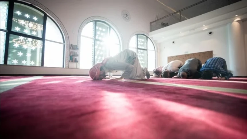 Jumlah Rakaat dan Waktu Shalat: Kisah dan Hikmahnya | NU Online