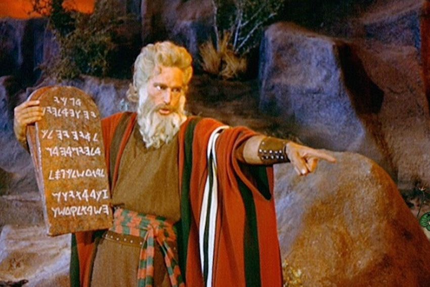 Benarkah Tidak Semua Taurat Karangan Nabi Musa Sendiri? Begini Analisis Maurice Bucaille