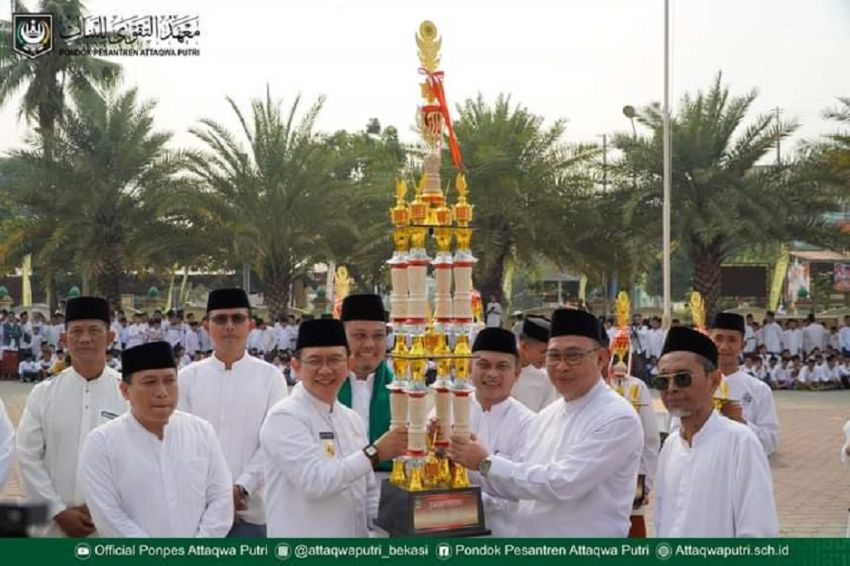 Peringatan Hari Santri Nasional 2023 di Ponpes Attaqwa Bekasi Berlangsung Meriah