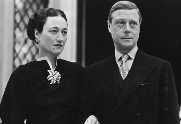 Kisah Raja Inggris Edward VIII Menghadapi Konspirasi Yahudi