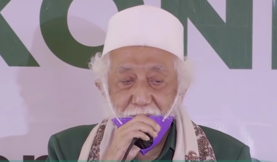 Abuya Muhtadi: Seruan Seorang Ulama, Menggelora Dukungan untuk Gibran di Pilpres 2024