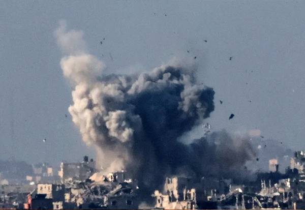 Israel Sudah Jatuhkan 30.000 Bom dan Peluru di Gaza dalam 100 Hari