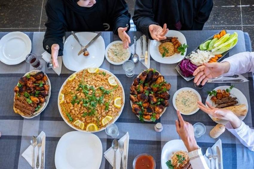 Hukum Makan Sahur bagi Mereka yang akan Berpuasa Ramadan
