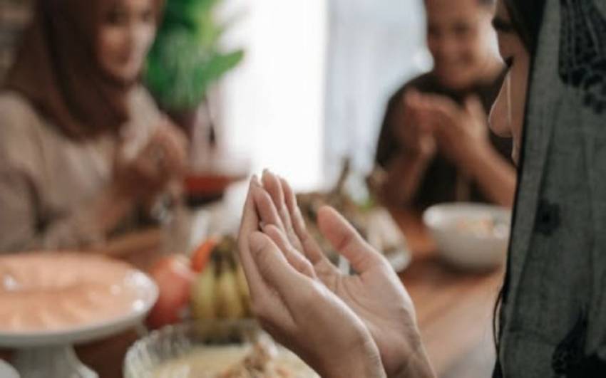 Lafaz 2 Doa Buka Puasa Ramadan yang Populer Lengkap dengan Artinya