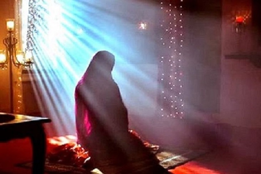 Salat Isyraq Dianjurkan untuk Kaum Wanita, Pahalanya Luar Biasa