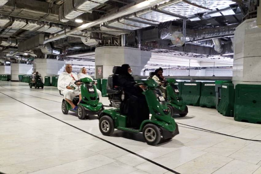 Pengalaman Tawaf Pakai Skuter Listrik di Lantai 3 Masjidilharam