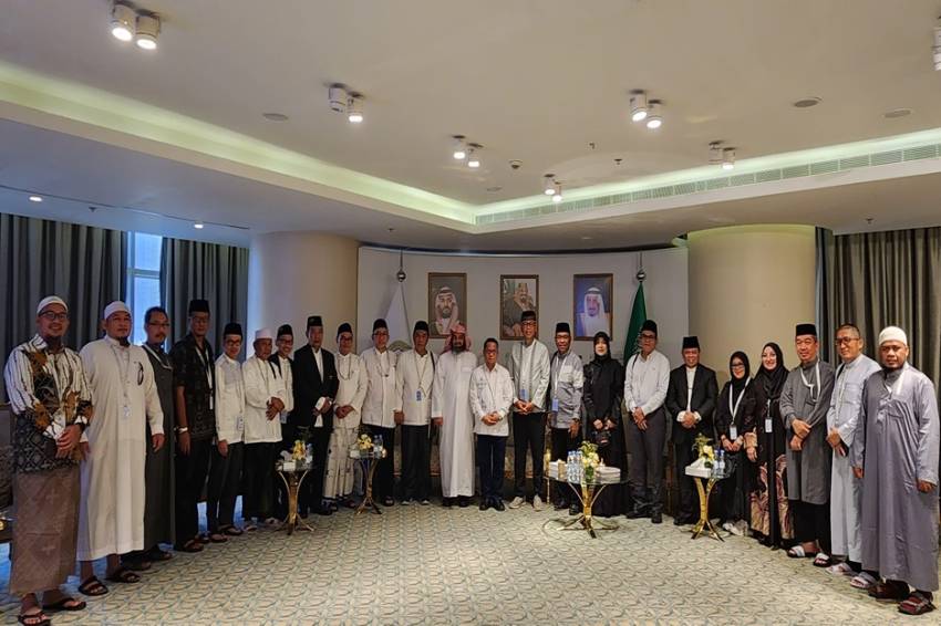 Wamen Kerajaan Arab Saudi Sambut Tamu Haji Undangan Raja Salman di Makkah