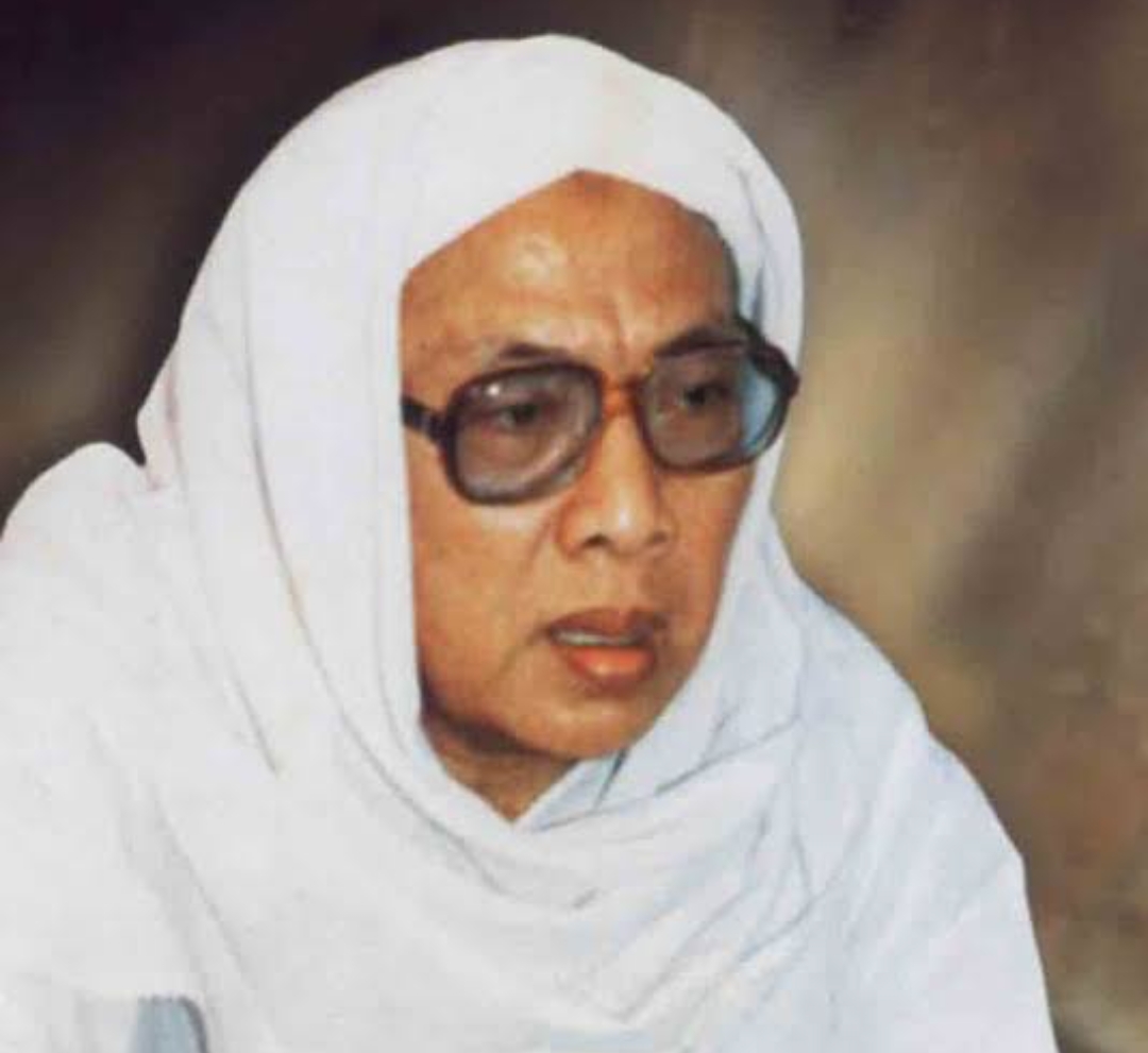 فكرة الشيخ أحمد صديق الجمبري في الأخوة النهضية – Polemik Nasab Habib