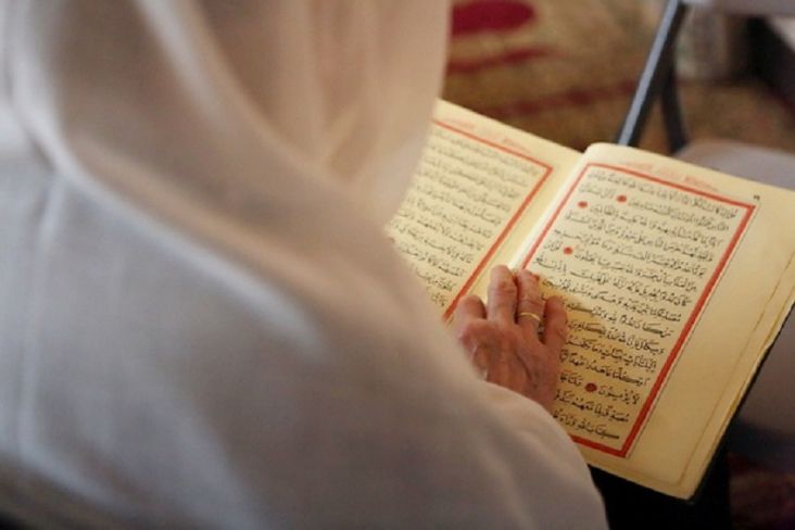 Surat Fatir Full Arab Saja Ayat 1-45
