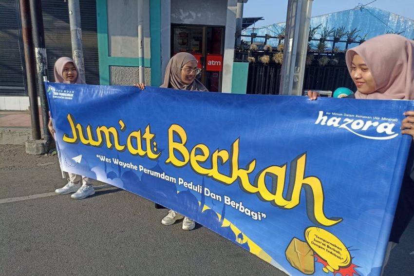 Bolehkah Bersedekah Khusus di Hari Jumat Saja? Apa Keutamaannya?