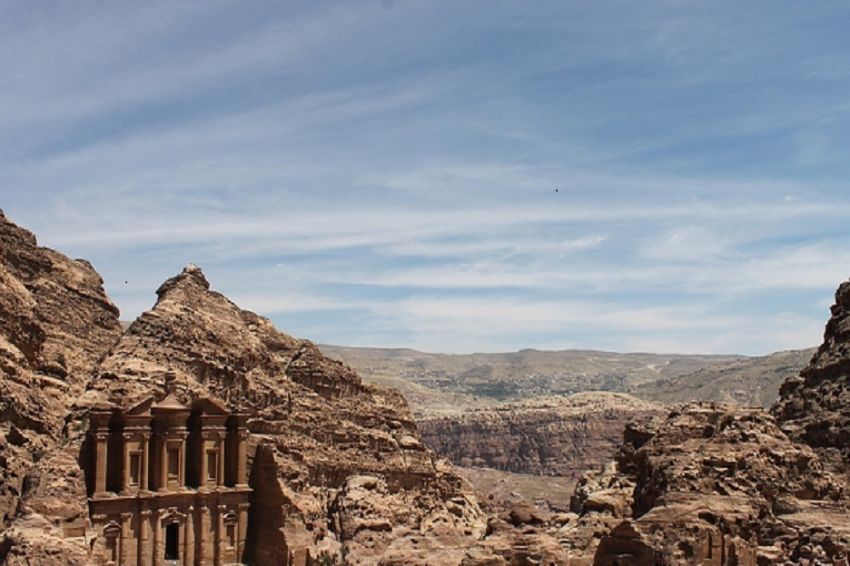 Kisah Kaum Tsamud, Kaum Nabi Shaleh yang Dimusnahkan Allah