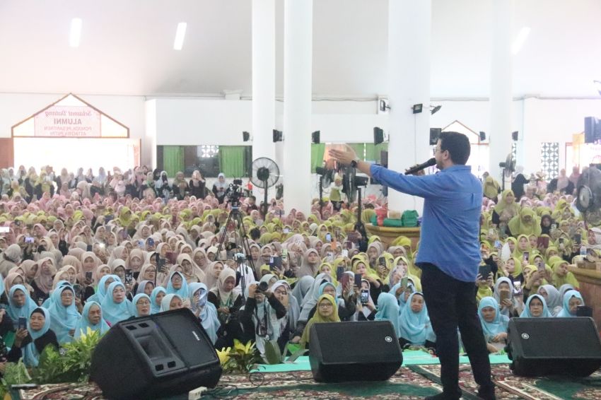 Alumni Pondok Pesantren Attaqwa Putri Gelar Silaturahmi dan Maulid Nabi