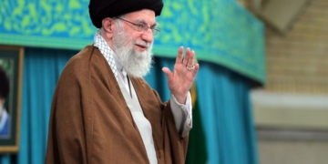 Masalah Keimaman bagi Kaum Syiah: Ajaran Ali Khamenei Sejajar dengan Al-Quran?