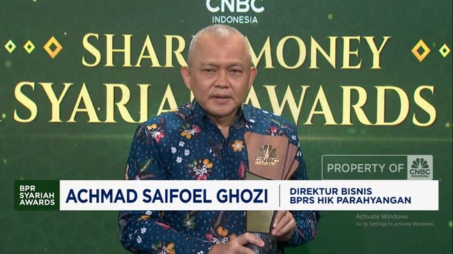 Video: BPRS HIK Parahyangan Raih Penghargaan Sharia Rural Bank  – Portal Berita Islam