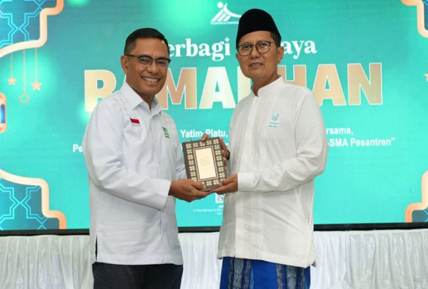 Berbagi Cahaya Ramadan: Sinar Mas dan APP Group Wakafkan Ribuan Al-Qur’an  – Portal Islam