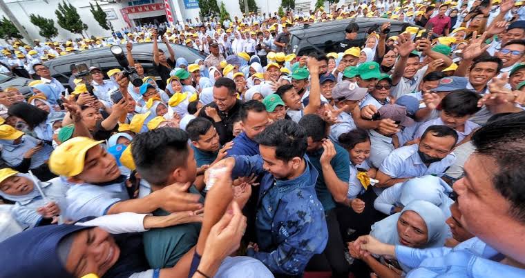 Pekerja Sritex Berpotensi Tak Peroleh THR  – Portal Berita Islam