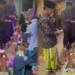 Viral Pria Berpeci Sawer Santriwati Pemenang Lomba, Netizen Langsung Geram – Panji Islam