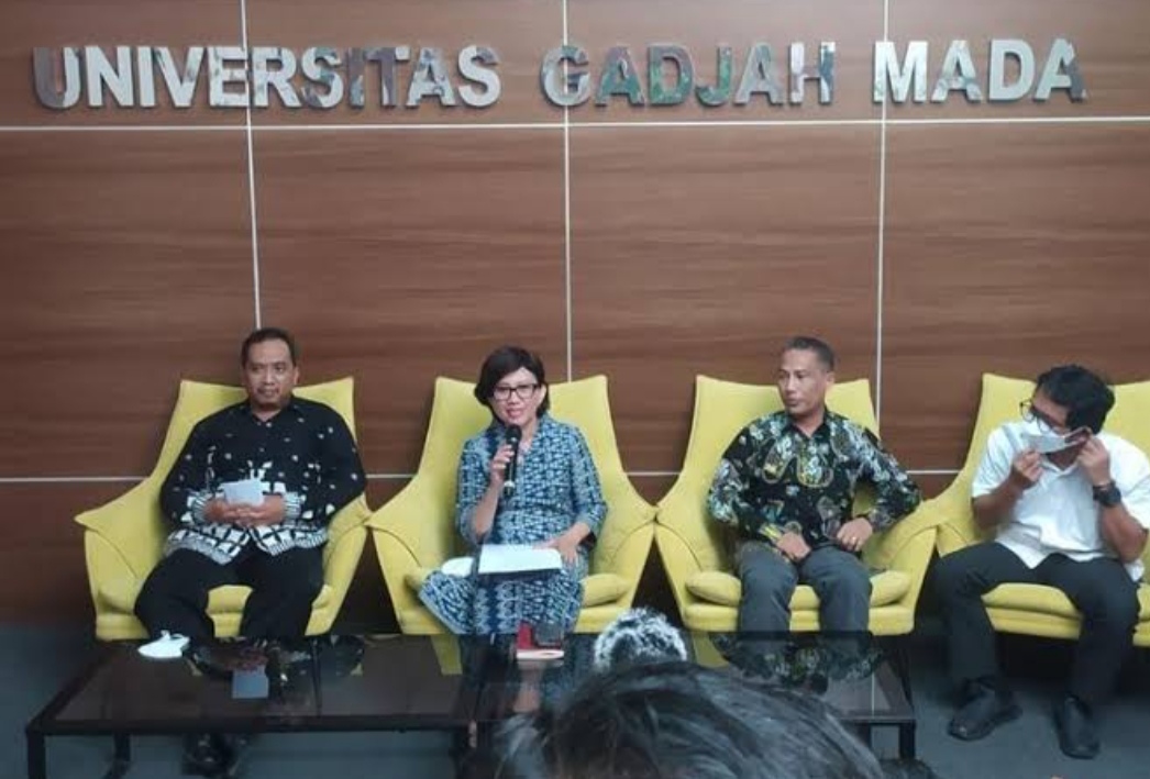 UGM Siap Pembuktian Keaslian Ijazah Jokowi di Pengadilan  – Portal Berita Islam