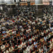 Jangan Main Handphone saat Khotib Khotbah Jumat! Ini Hukumnya – Portal Islam