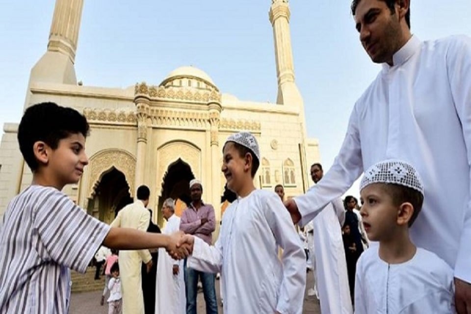 Mengucapkan Salam, Amalan Sederhana dengan 8 Keutamaan Besar  – Portal Islam