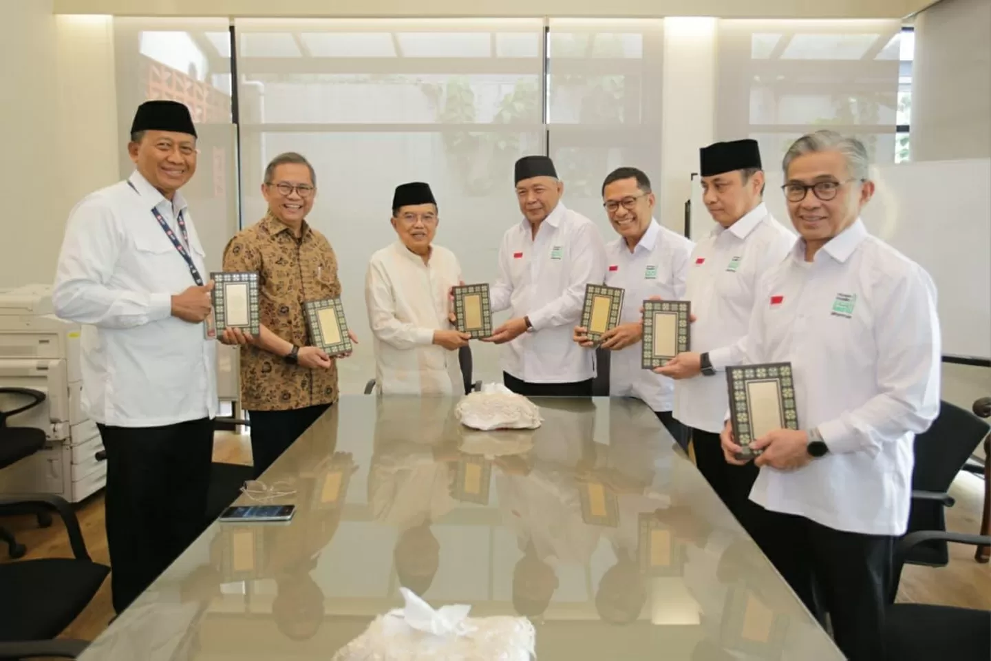 YMSM Wakafkan Al-Qur’an melalui DMI untuk Literasi Iman  – Portal Islam