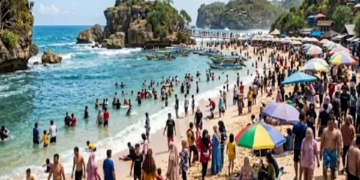 Mengisi Idulfitri dengan Wisata Menurut Al-Qur’an  – Portal Islam